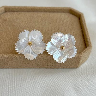 گوشواره گل باصدف طبیعی