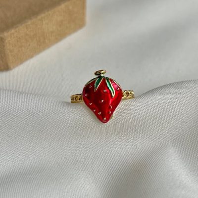 انگشتر میناکاری توت فرنگی