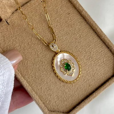 گردنبند صدفی سبز شاینی