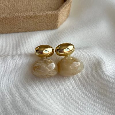 گوشواره صدفی طلایی رونیکا