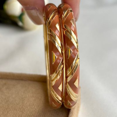 دستبند میناکاری مثلثی اجری طلایی