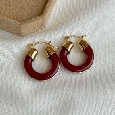 گوشواره حلقه ای زرشکی