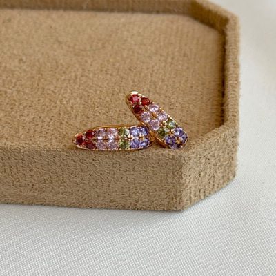گوشواره نگینی مولتی کالر هانا