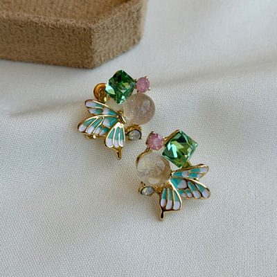گوشواره پروانه سبز