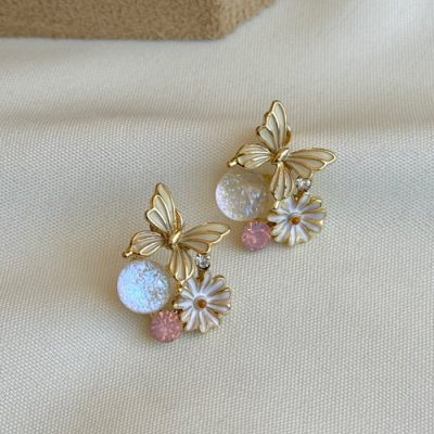 گوشواره گل و پروانه کرم