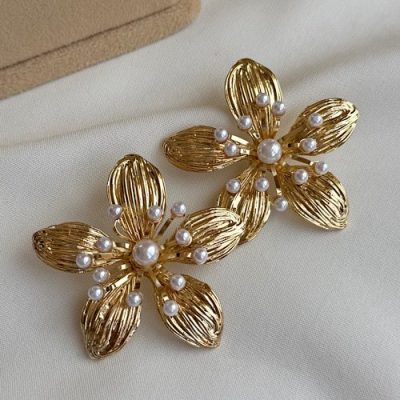 گوشواره گل و مروارید