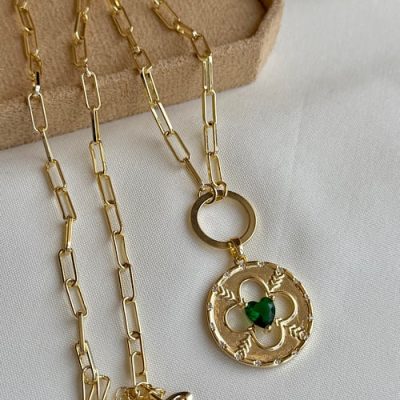 گردنبند آویز گرد سبز