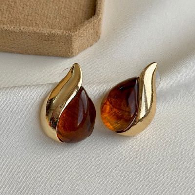 گوشواره هلالی عسلی