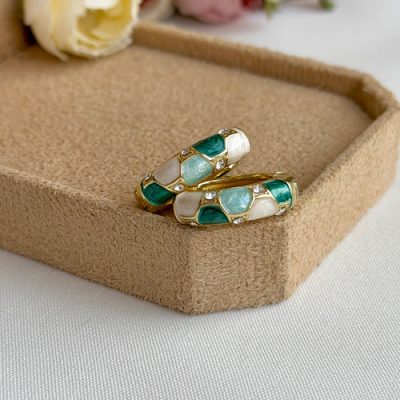 گوشواره میناکاری سبز سفید